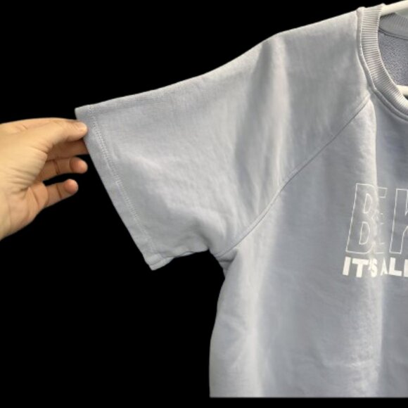 💙  H&M Be Kind It’s All Good Graphic Short Sleeve Sweatshirt – Size L - Picture 4 of 9